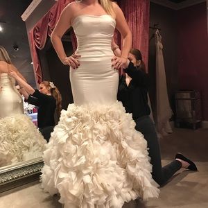 👰🏼 💍 Winnie Couture Janine 8437 Wedding Dress